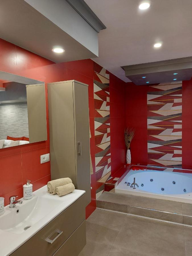 Sweet Home & Wellness Luxury Apartment Неттуно Экстерьер фото