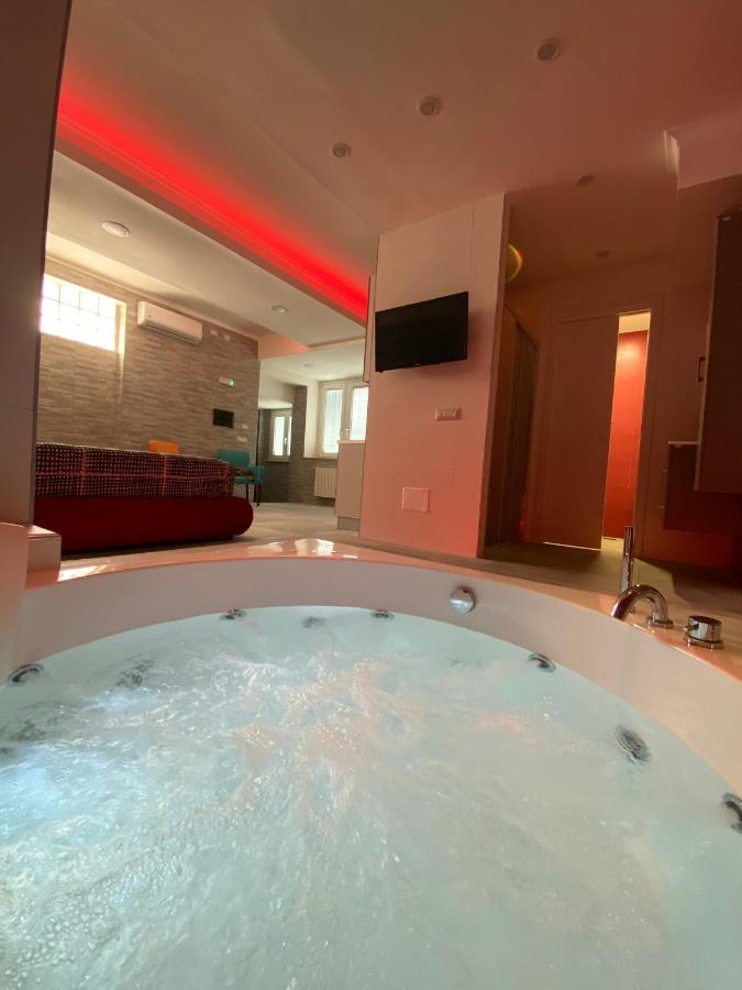 Sweet Home & Wellness Luxury Apartment Неттуно Экстерьер фото